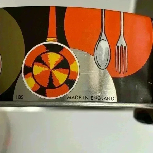 Fabulous 60s Huntley Boorne Biscuit tin orange & black  with antique items theme - Picture 5 of 7